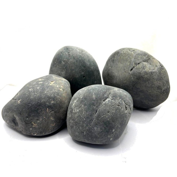 Natural Black River Boulder / Stein