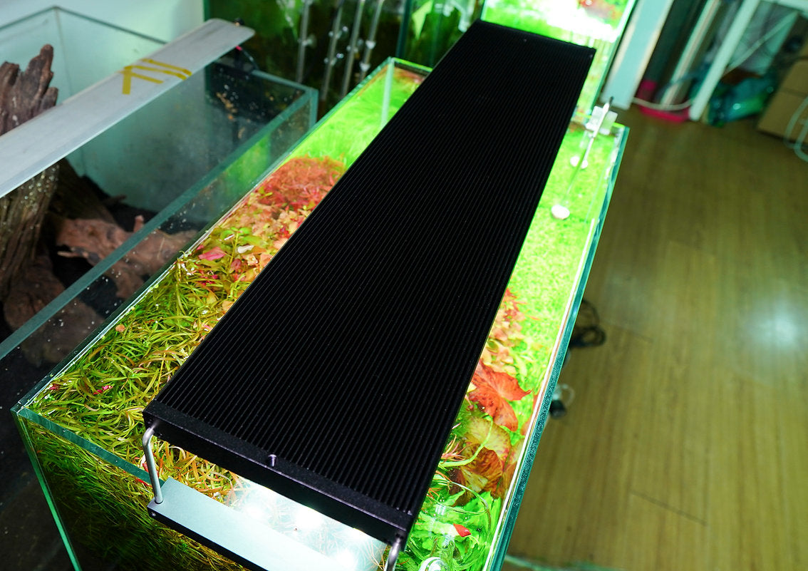 Chihiros LED System Serie WRGB2  - DE Version